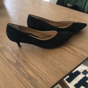 Vionic Josie Kitten heels